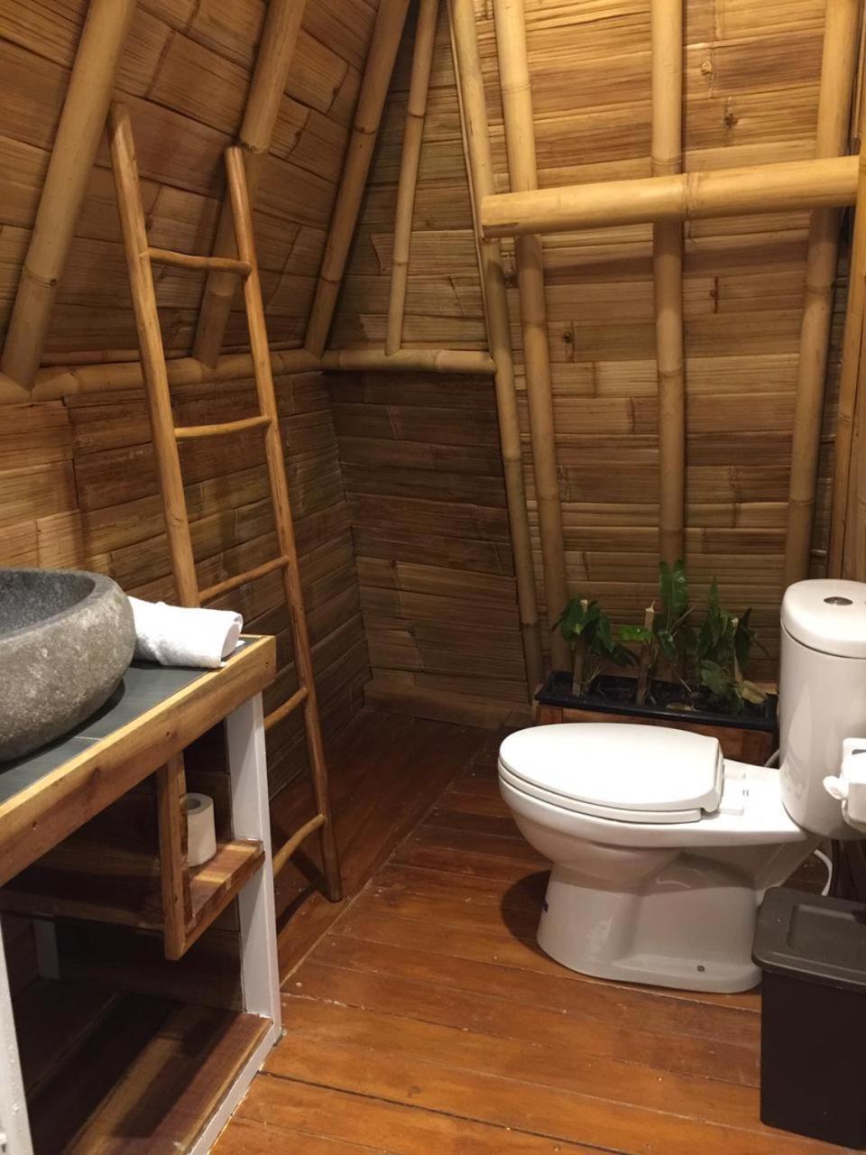 Sekumpul Bali Hidden Space Singaraja Exterior foto